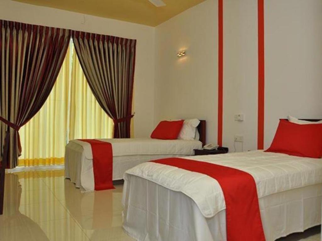 نيجومبو Rainbow Lagoon Resort المظهر الخارجي الصورة